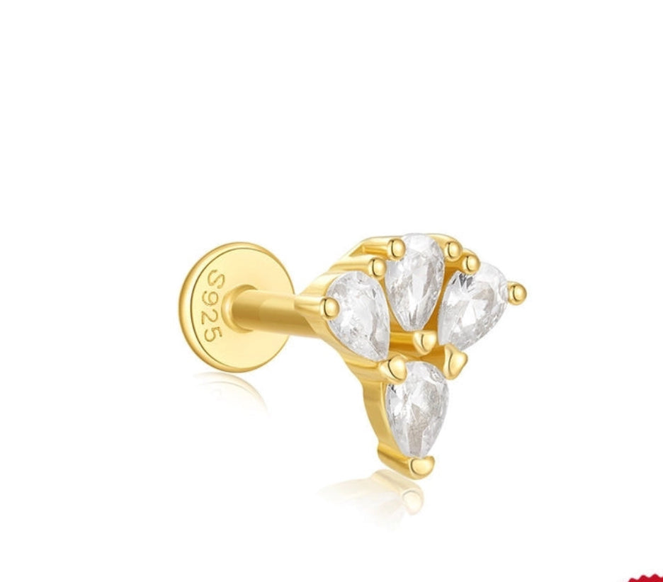 Amira single stud