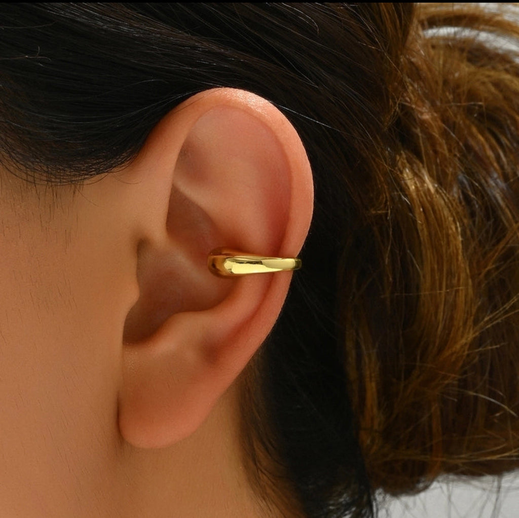 Diana single ear cuff