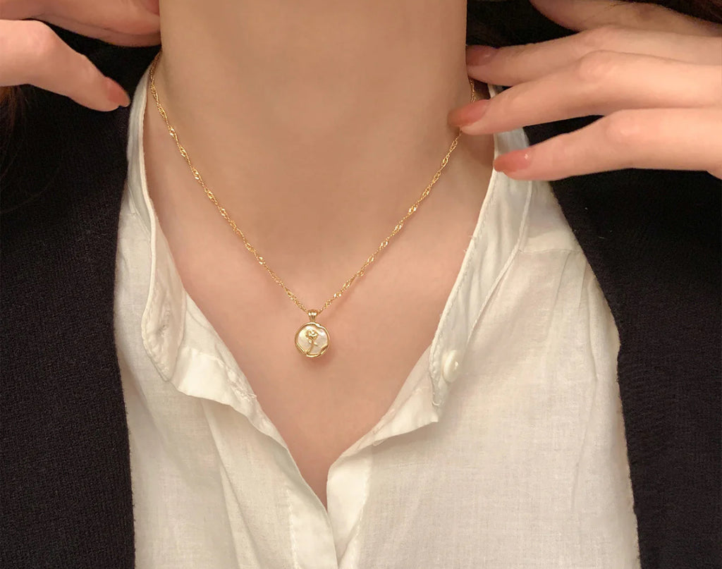 Mia pendant