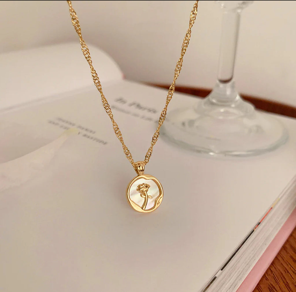 Mia pendant