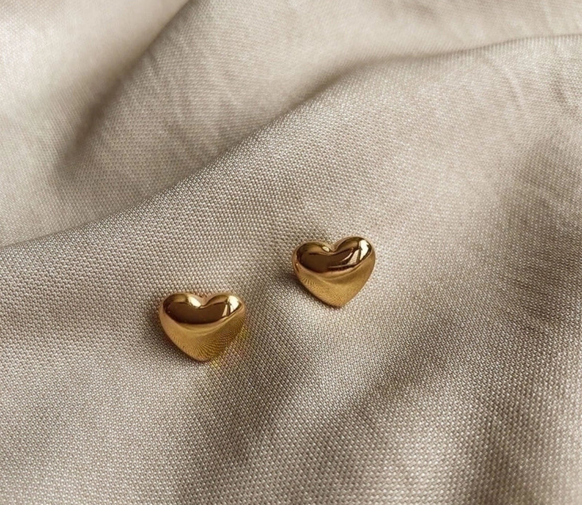 Peach Heart studs