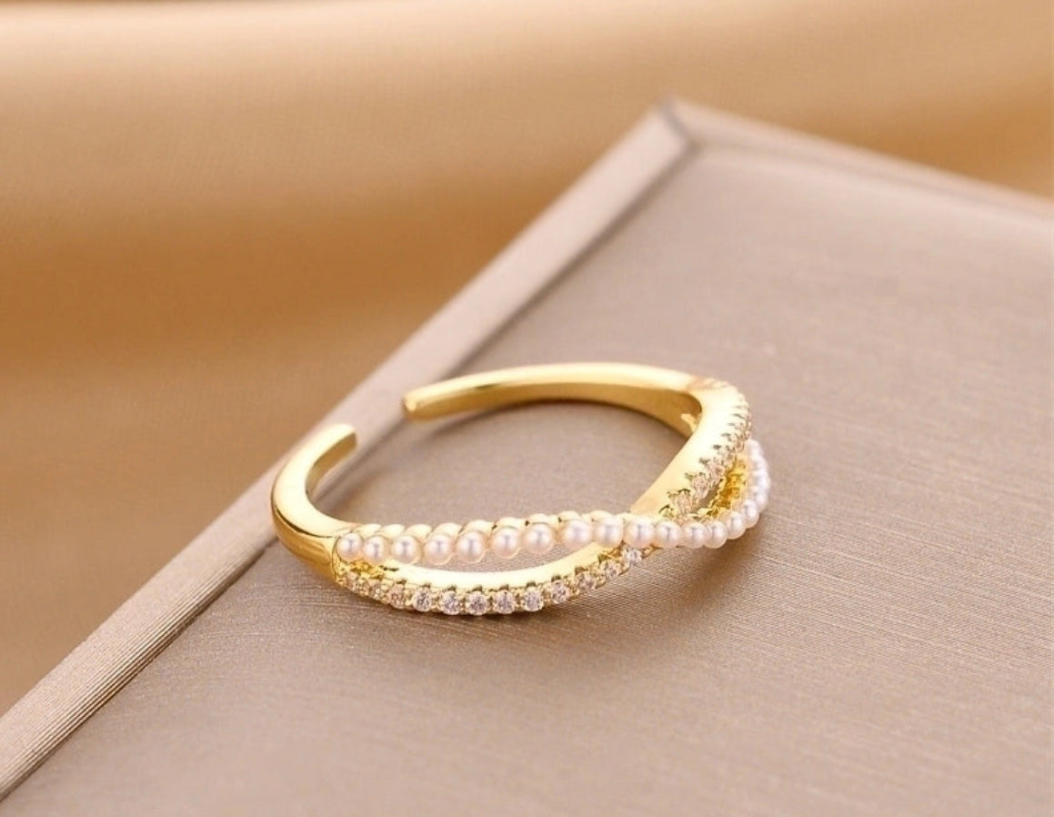 Pearl pave ring