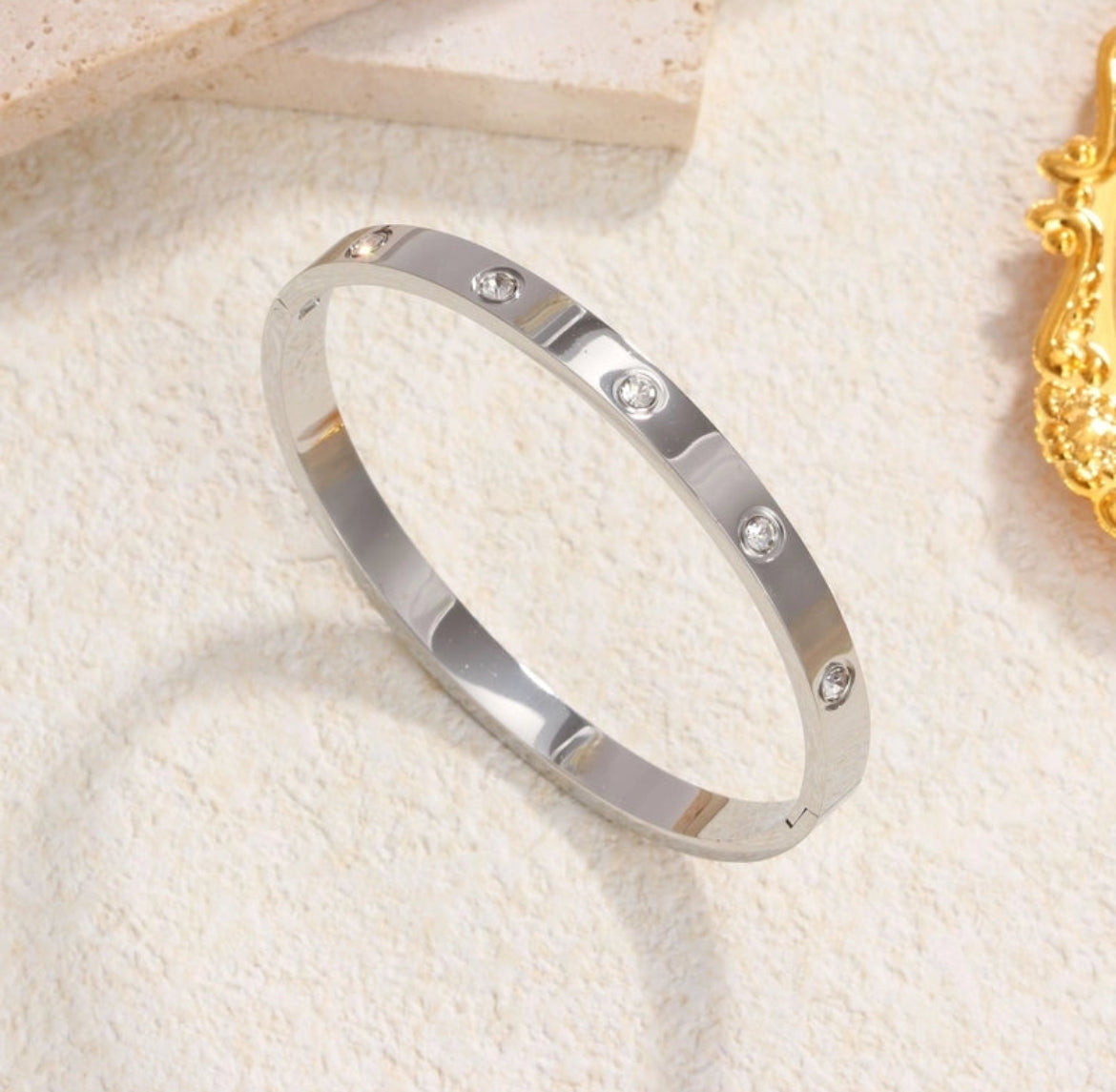 Phoebe Diamond Bangle