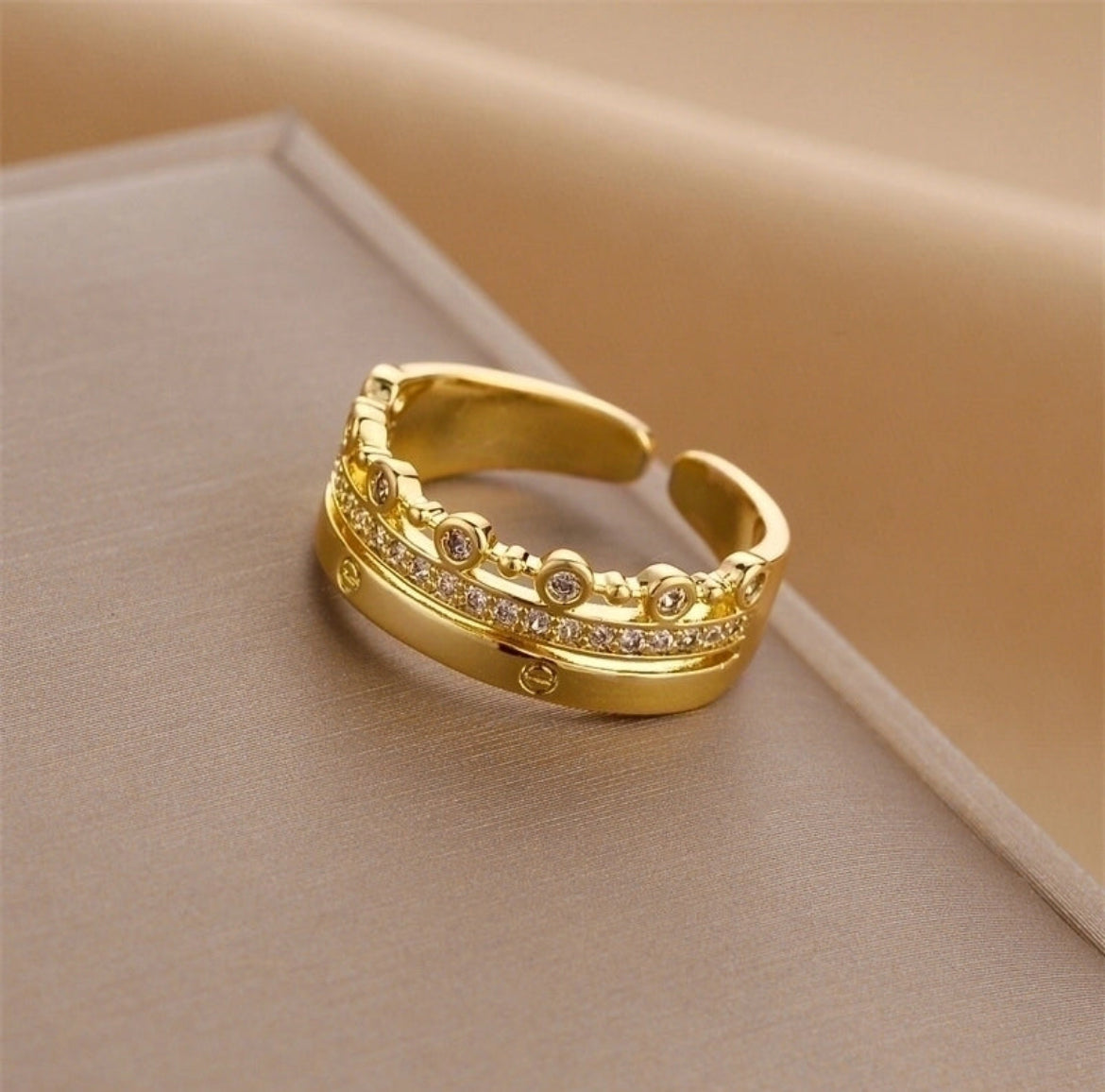 Nicole Ring